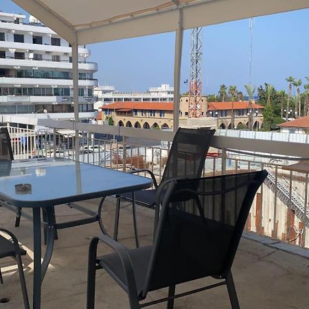 Unique City Hostel 100 Meters From Beach Ларнака Экстерьер фото